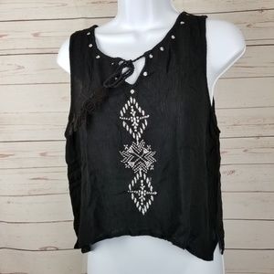 Hot Kiss Women's L Embroidered Black Crop Hi Low